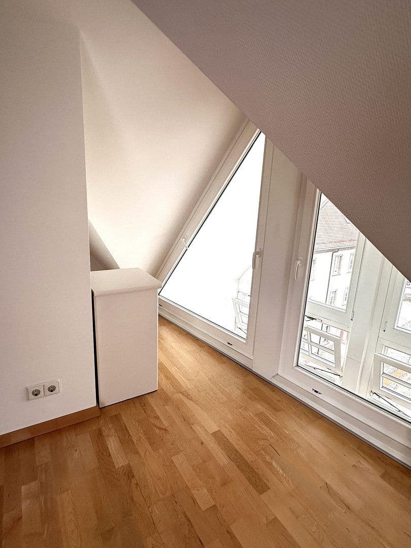 Prenájom bytu 4-izbový 120 m², Bärengasse 5, Villingen-Schwenningen, Bádensko-Wurttembersko Prenájom bytu 4-izbový 120 m², Bärengasse 5, Villingen-Schwenningen, Bádensko-Wurttembersko