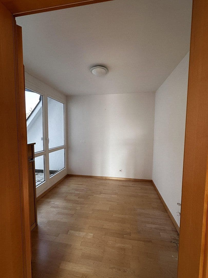Prenájom bytu 4-izbový 120 m², Bärengasse 5, Villingen-Schwenningen, Bádensko-Wurttembersko Prenájom bytu 4-izbový 120 m², Bärengasse 5, Villingen-Schwenningen, Bádensko-Wurttembersko