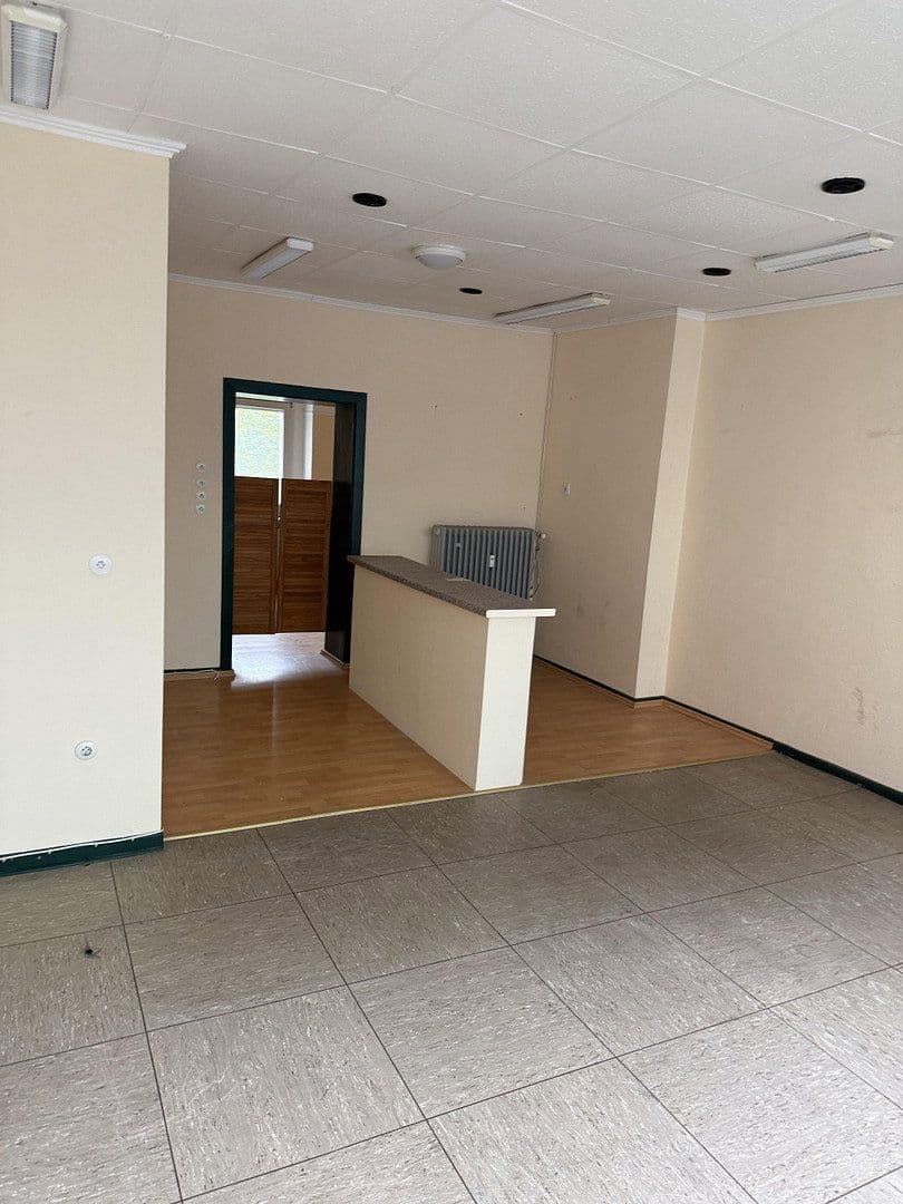 Prenájom kancelárie 40 m², Nordstr. 134, Remscheid, Severné Porýnie - Westfálsko Prenájom kancelárie 40 m², Nordstr. 134, Remscheid, Severné Porýnie - Westfálsko