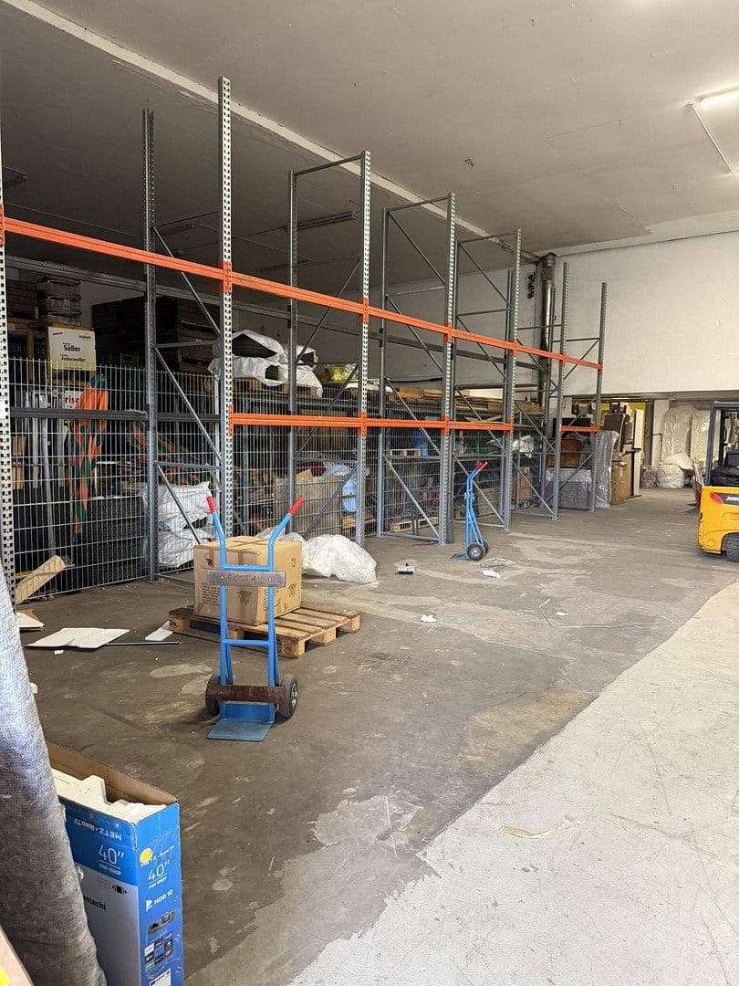 Prenájom nebytového priestoru 1.215 m², Klingenberg am Main, Bavorsko Prenájom nebytového priestoru 1.215 m², Klingenberg am Main, Bavorsko
