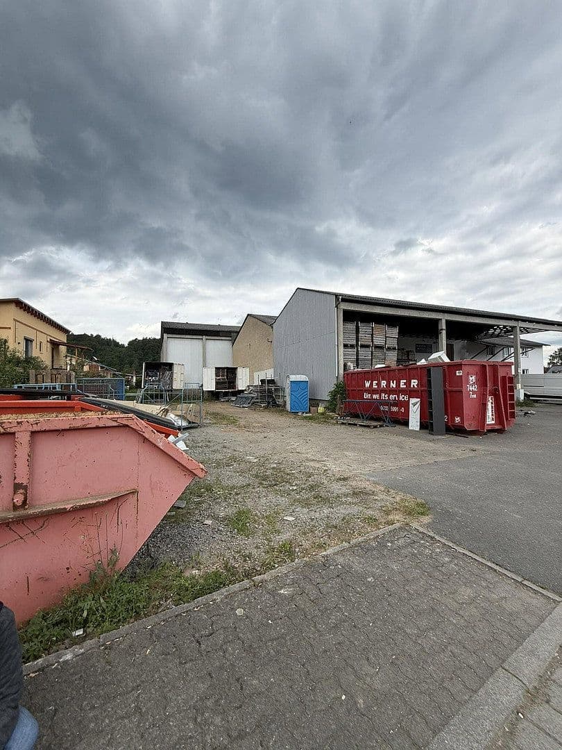 Prenájom nebytového priestoru 1.215 m², Klingenberg am Main, Bavorsko Prenájom nebytového priestoru 1.215 m², Klingenberg am Main, Bavorsko