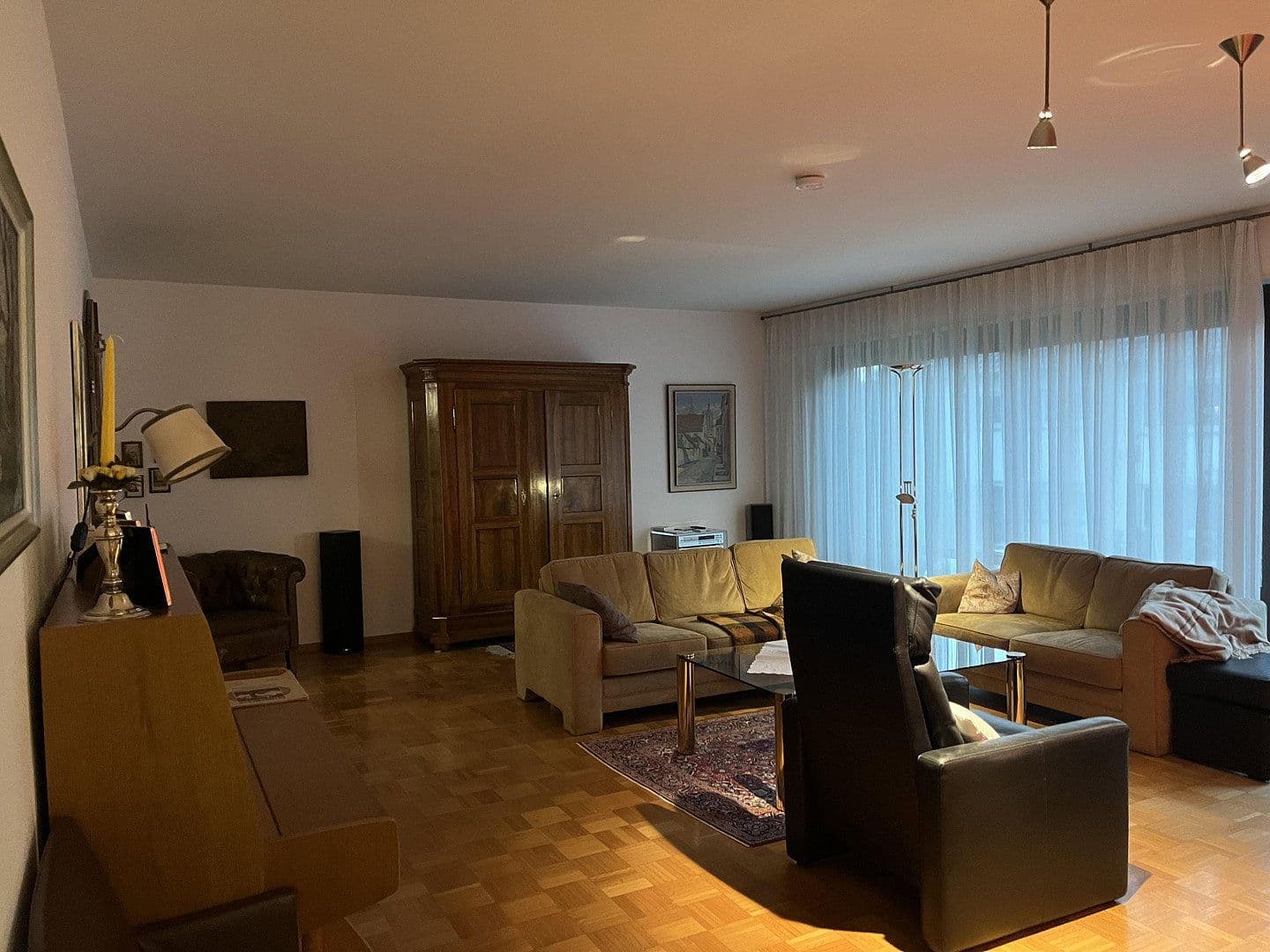 Predaj domu 230 m², pozemek 459 m², Ostfildern, Bádensko-Wurttembersko Predaj domu 230 m², pozemek 459 m², Ostfildern, Bádensko-Wurttembersko