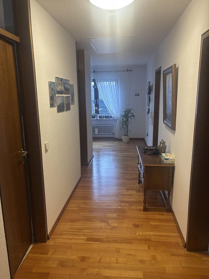 Predaj domu 230 m², pozemek 459 m², Ostfildern, Bádensko-Wurttembersko Predaj domu 230 m², pozemek 459 m², Ostfildern, Bádensko-Wurttembersko