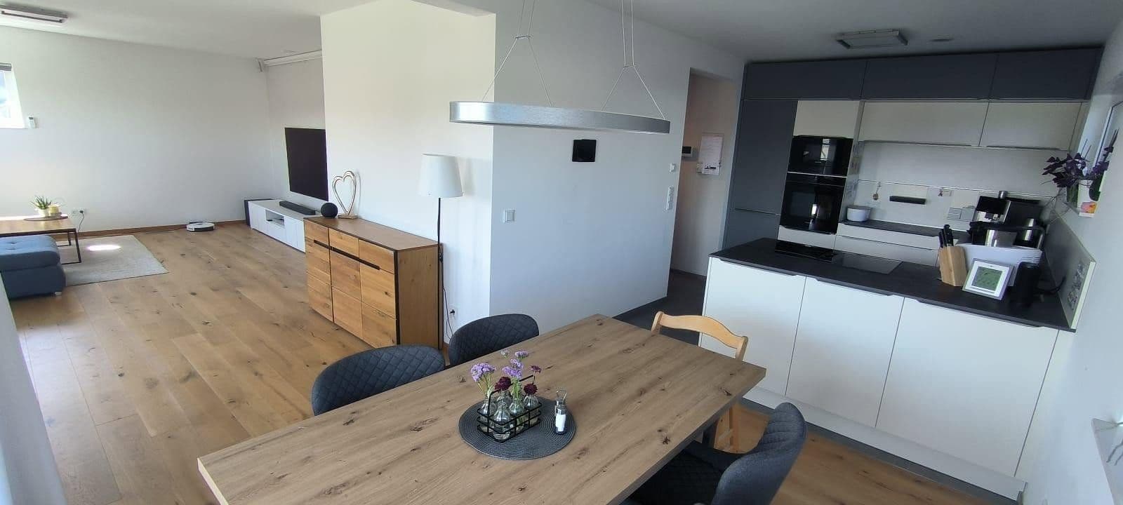 Predaj domu 156 m², pozemek 543 m², Sandbühl 22, Bingen, Bádensko-Wurttembersko Predaj domu 156 m², pozemek 543 m², Sandbühl 22, Bingen, Bádensko-Wurttembersko