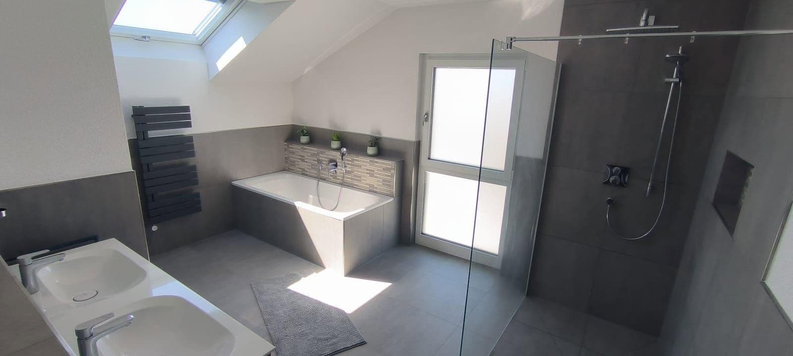 Predaj domu 156 m², pozemek 543 m², Sandbühl 22, Bingen, Bádensko-Wurttembersko Predaj domu 156 m², pozemek 543 m², Sandbühl 22, Bingen, Bádensko-Wurttembersko