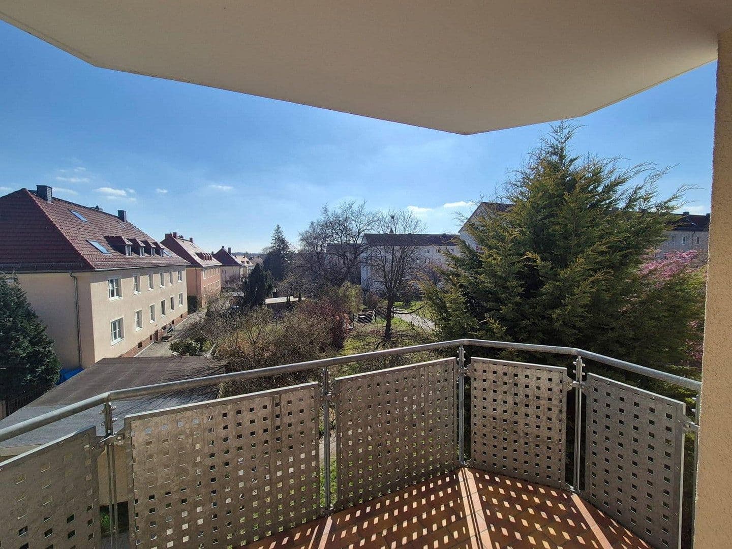 Prenájom bytu 2-izbový 58 m², Goethestraße 23, Radeberg, Sasko Prenájom bytu 2-izbový 58 m², Goethestraße 23, Radeberg, Sasko