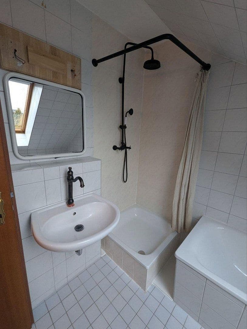Prenájom bytu 3-izbový 84 m², Neuendorfer Weg 10a, Lütow, Meklenbursko-Predpomoransko Prenájom bytu 3-izbový 84 m², Neuendorfer Weg 10a, Lütow, Meklenbursko-Predpomoransko