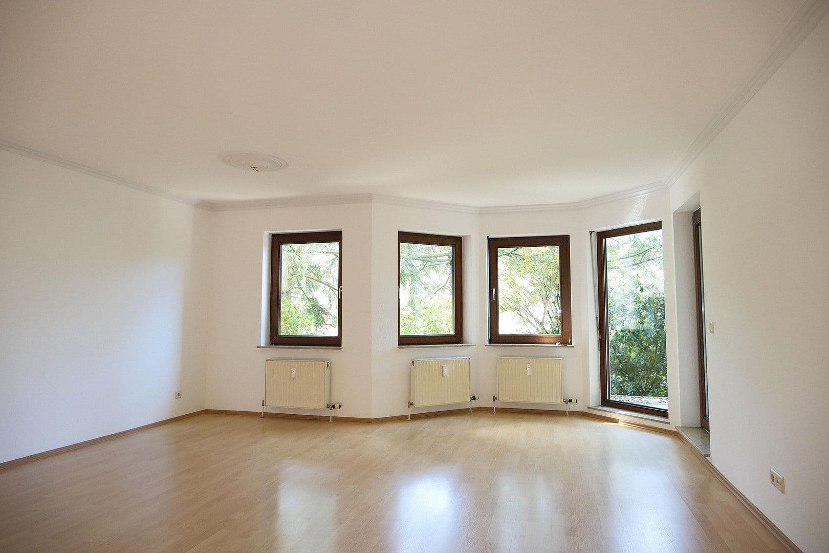 Predaj bytu 3-izbový 80 m², Alemannenstraße 19, Pforzheim, Bádensko-Wurttembersko Predaj bytu 3-izbový 80 m², Alemannenstraße 19, Pforzheim, Bádensko-Wurttembersko