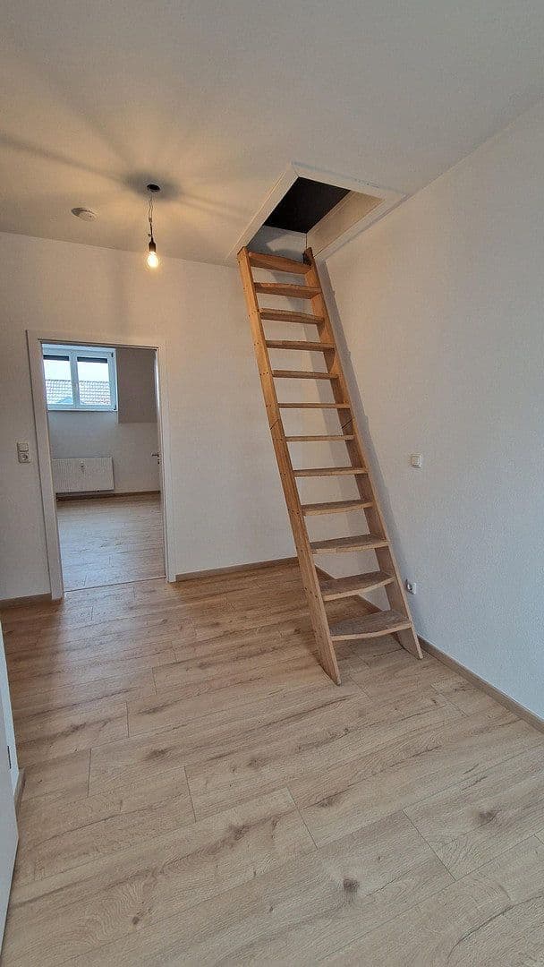 Prenájom bytu 2-izbový 81 m², Geretsried, Bavorsko Prenájom bytu 2-izbový 81 m², Geretsried, Bavorsko