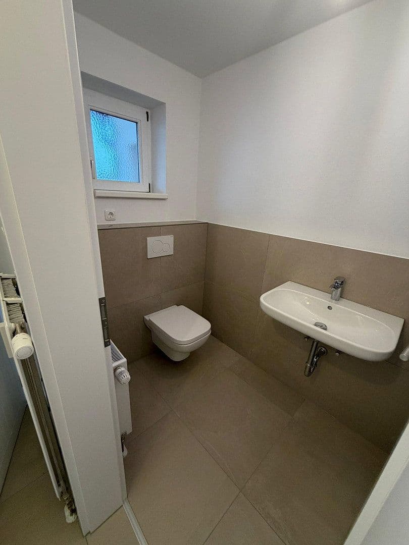 Prenájom bytu 2-izbový 81 m², Geretsried, Bavorsko Prenájom bytu 2-izbový 81 m², Geretsried, Bavorsko