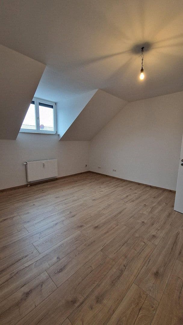 Prenájom bytu 2-izbový 81 m², Geretsried, Bavorsko Prenájom bytu 2-izbový 81 m², Geretsried, Bavorsko