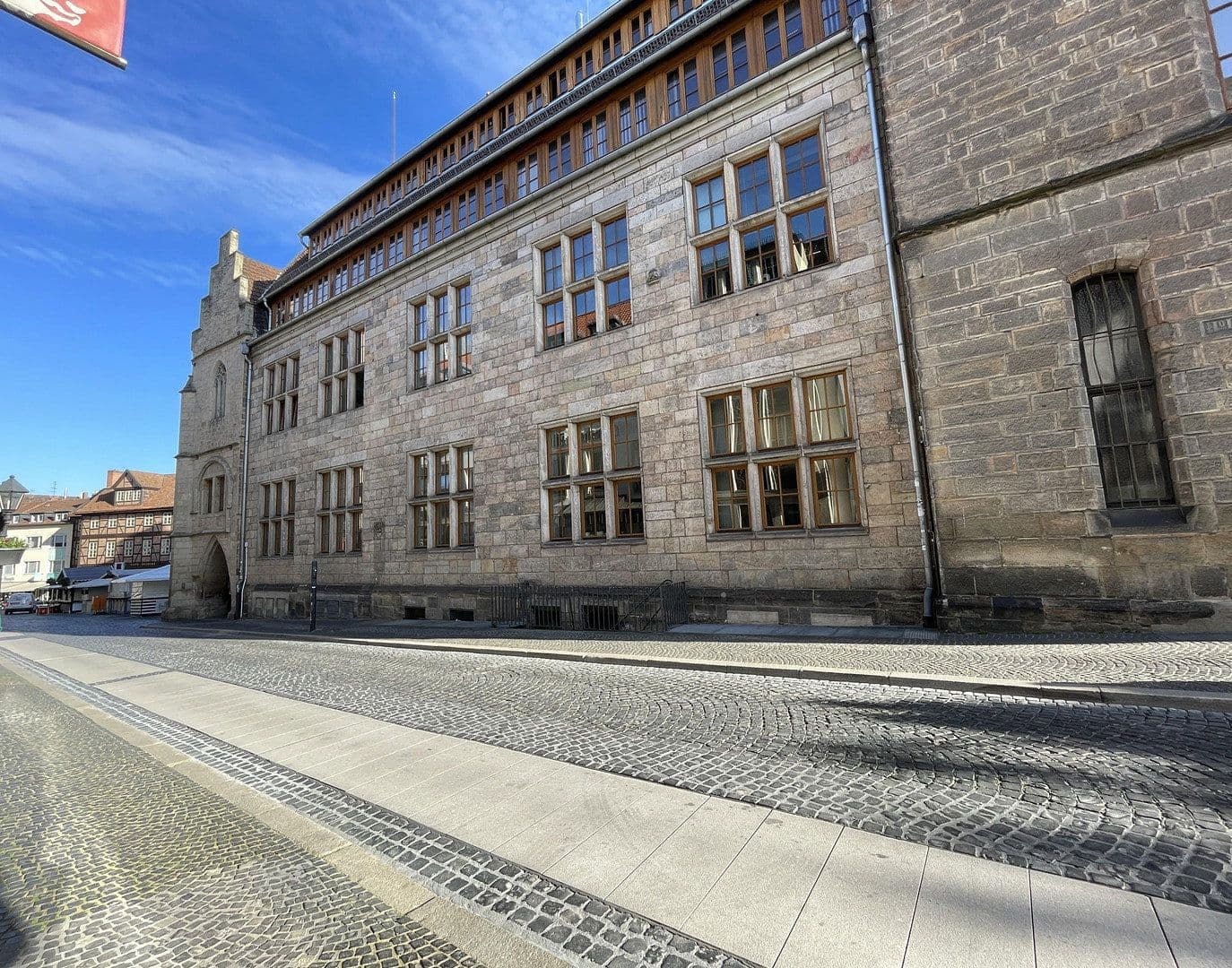 Prenájom bytu 2-izbový 60 m², Rathausstr. 17A, Hildesheim, Dolné Sasko Prenájom bytu 2-izbový 60 m², Rathausstr. 17A, Hildesheim, Dolné Sasko