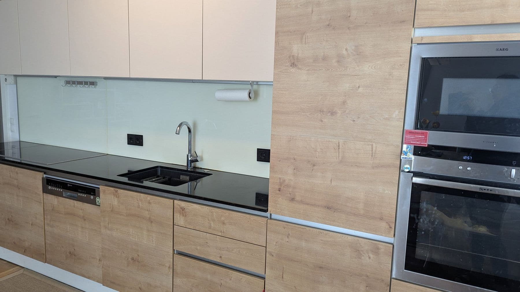 Prenájom garáže 8 m², Gersthoferstrasse 9, Wien, Viedeň Prenájom garáže 8 m², Gersthoferstrasse 9, Wien, Viedeň