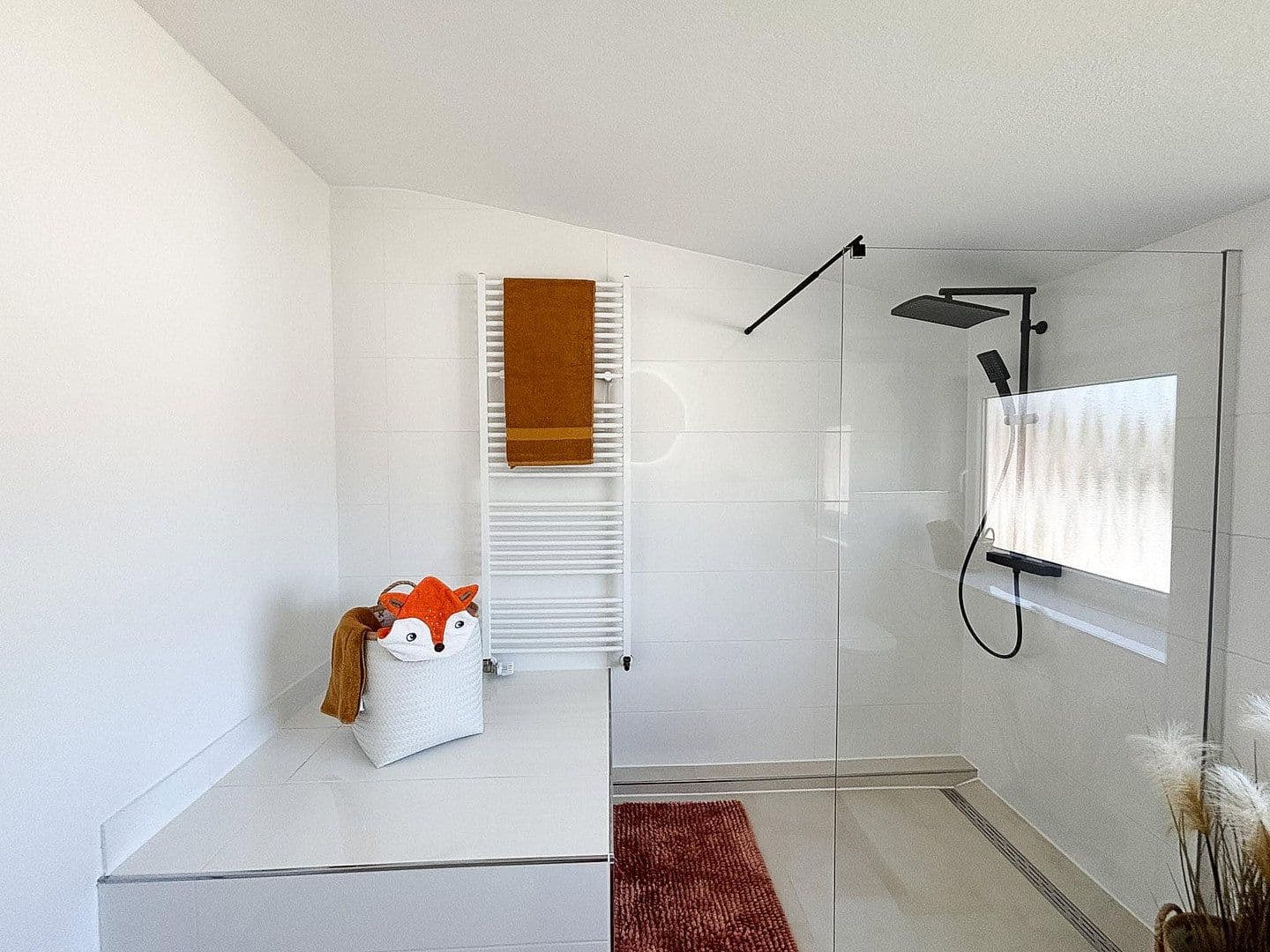 Predaj domu 117 m², pozemek 173 m², Stade, Dolné Sasko Predaj domu 117 m², pozemek 173 m², Stade, Dolné Sasko