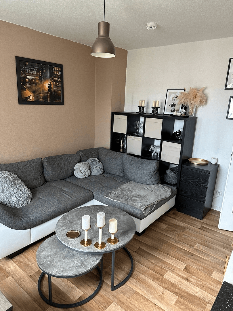 Prenájom bytu 2-izbový 58 m², Berlin, Berlín Prenájom bytu 2-izbový 58 m², Berlin, Berlín