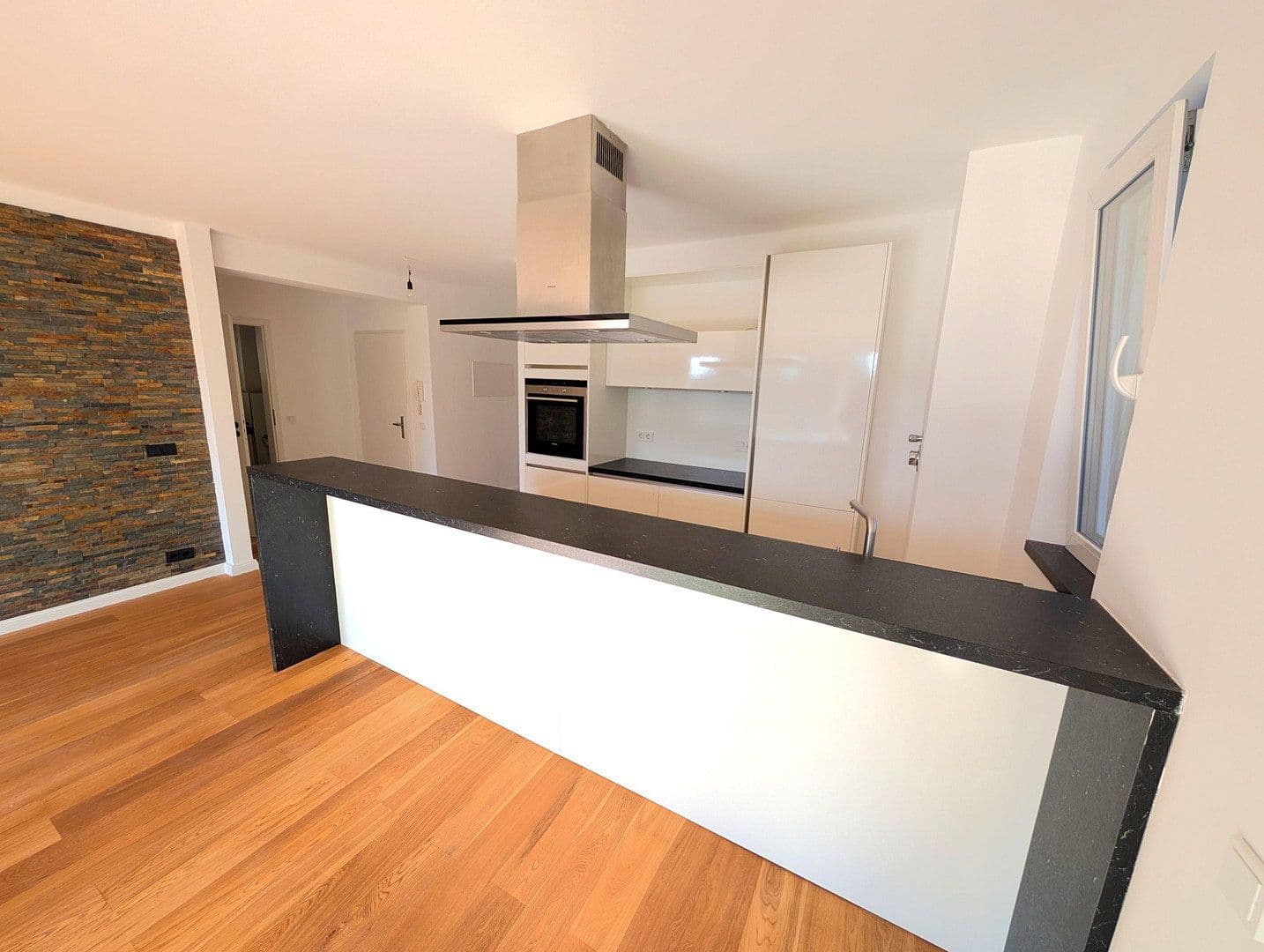Predaj bytu 3-izbový 81 m², Saseler Chaussee 4a, Hamburg, Hamburg Predaj bytu 3-izbový 81 m², Saseler Chaussee 4a, Hamburg, Hamburg