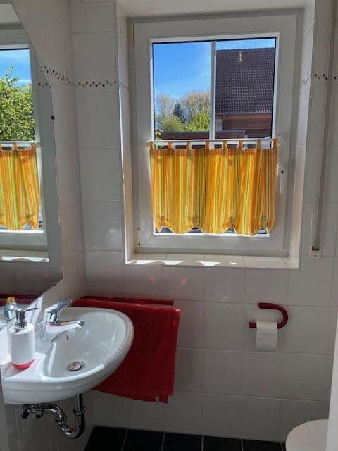 Predaj domu 128 m², pozemek 540 m², Spenge, Severné Porýnie - Westfálsko Predaj domu 128 m², pozemek 540 m², Spenge, Severné Porýnie - Westfálsko