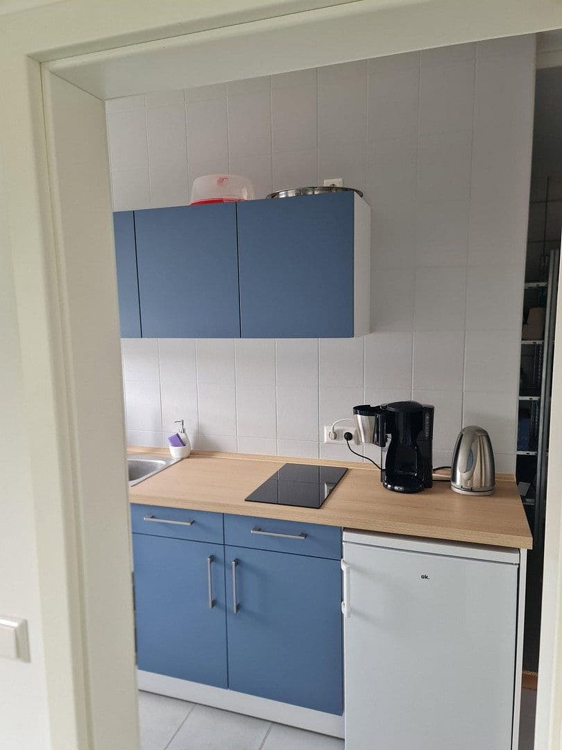 Prenájom nebytového priestoru 360 m², Ingelheim am Rhein, Porýnie-Falcko Prenájom nebytového priestoru 360 m², Ingelheim am Rhein, Porýnie-Falcko