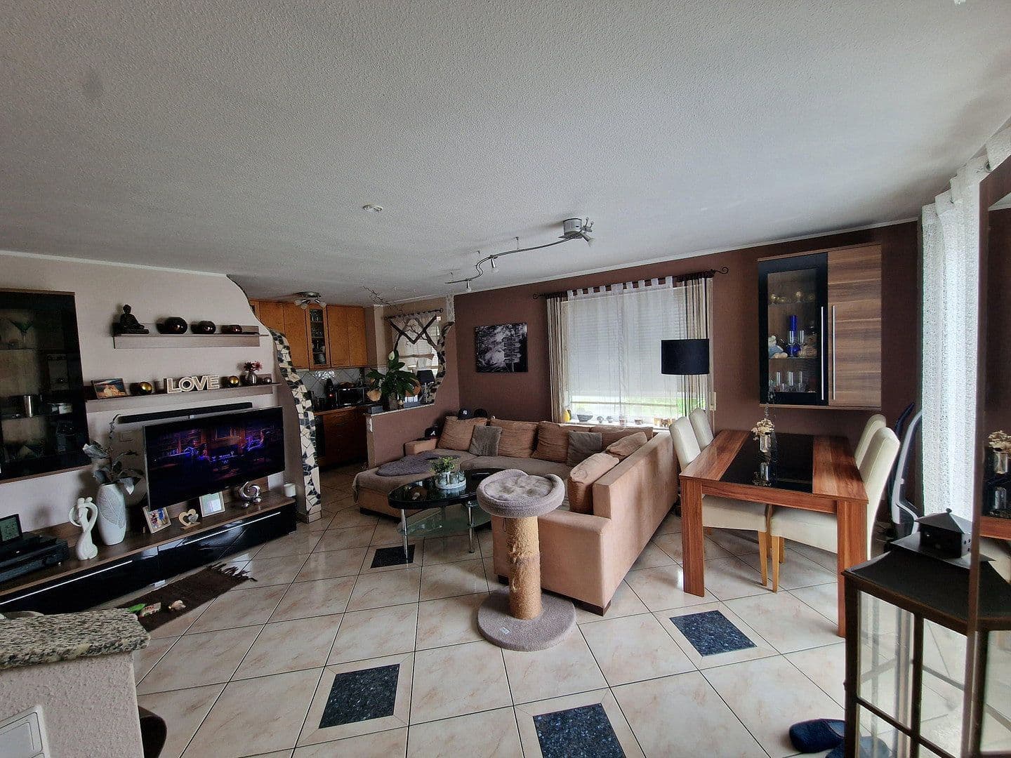 Predaj bytu 3-izbový 79 m², Göppingen, Bádensko-Wurttembersko Predaj bytu 3-izbový 79 m², Göppingen, Bádensko-Wurttembersko