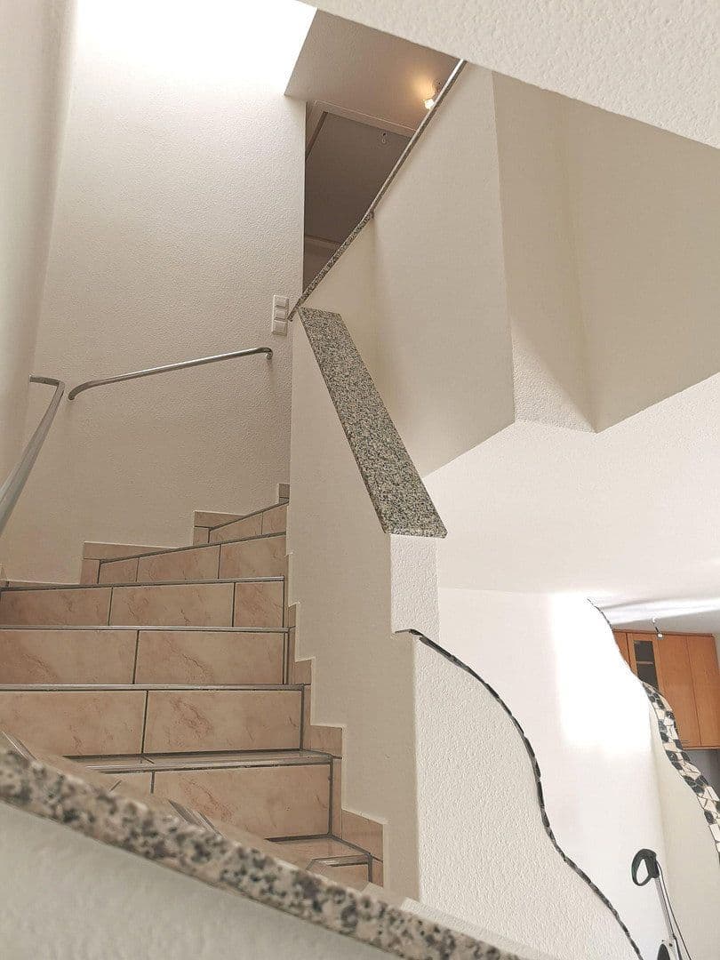 Predaj bytu 3-izbový 79 m², Göppingen, Bádensko-Wurttembersko Predaj bytu 3-izbový 79 m², Göppingen, Bádensko-Wurttembersko