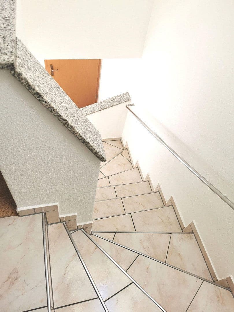 Predaj bytu 3-izbový 79 m², Göppingen, Bádensko-Wurttembersko Predaj bytu 3-izbový 79 m², Göppingen, Bádensko-Wurttembersko