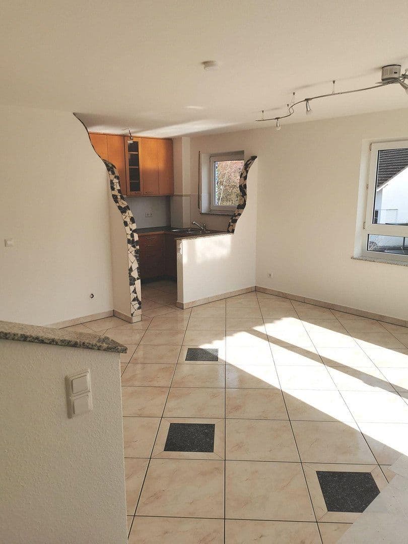 Predaj bytu 3-izbový 79 m², Göppingen, Bádensko-Wurttembersko Predaj bytu 3-izbový 79 m², Göppingen, Bádensko-Wurttembersko