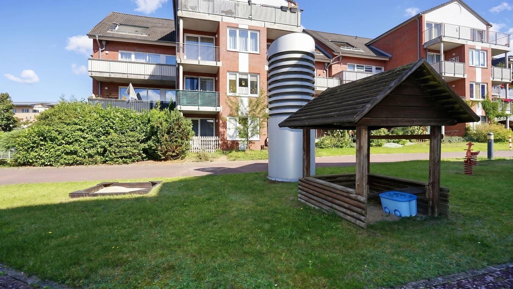Prenájom bytu 2-izbový 69 m², Ellerried 26, Schwerin, Meklenbursko-Predpomoransko Prenájom bytu 2-izbový 69 m², Ellerried 26, Schwerin, Meklenbursko-Predpomoransko