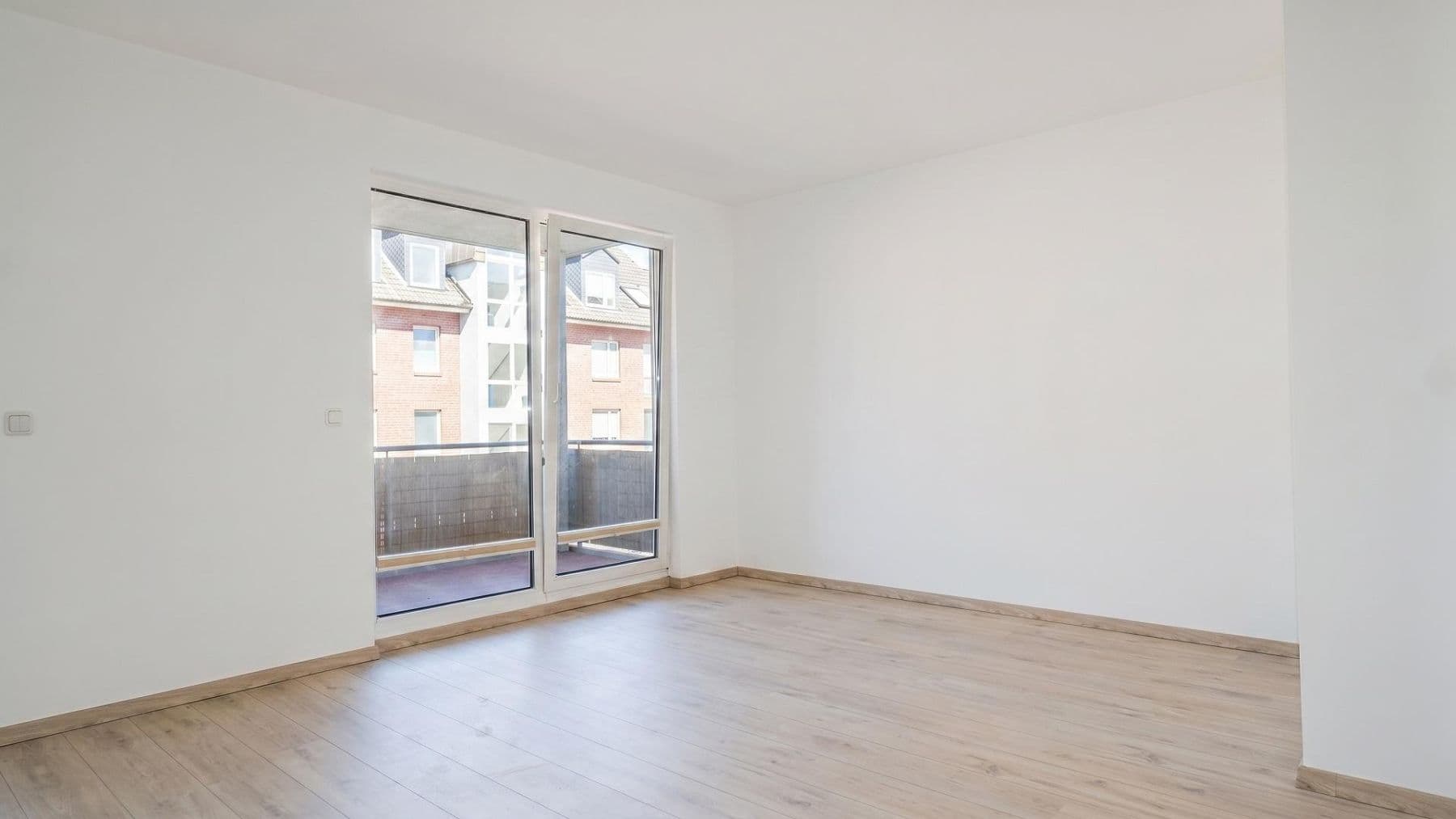 Prenájom bytu 2-izbový 69 m², Ellerried 26, Schwerin, Meklenbursko-Predpomoransko Prenájom bytu 2-izbový 69 m², Ellerried 26, Schwerin, Meklenbursko-Predpomoransko