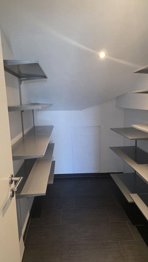 Predaj bytu 6-izbový 145 m², Brechtelstr. 12, Heidelberg, Bádensko-Wurttembersko Predaj bytu 6-izbový 145 m², Brechtelstr. 12, Heidelberg, Bádensko-Wurttembersko