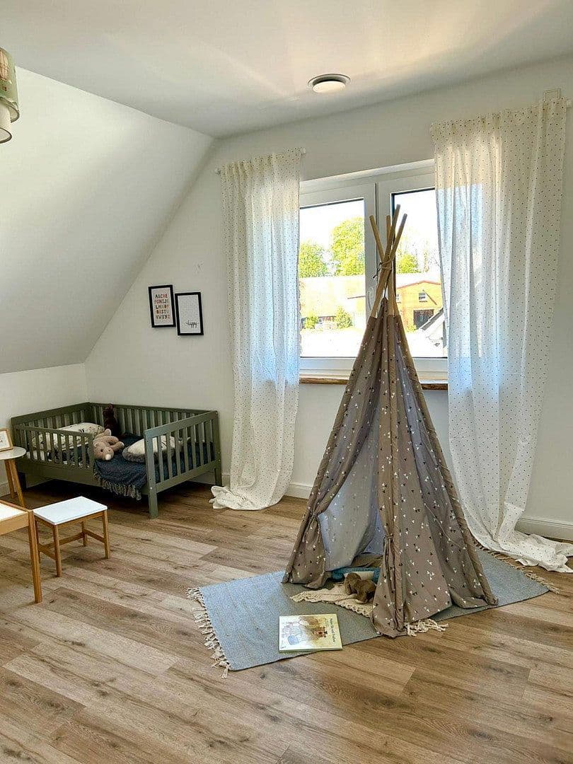 Predaj domu 120 m², pozemek 343 m², Osterende 48, Apen, Dolné Sasko Predaj domu 120 m², pozemek 343 m², Osterende 48, Apen, Dolné Sasko