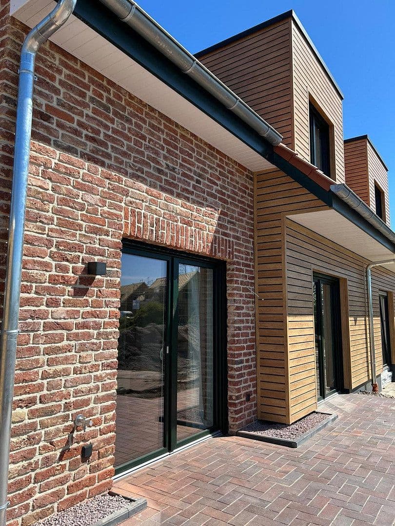 Predaj domu 120 m², pozemek 343 m², Osterende 48, Apen, Dolné Sasko Predaj domu 120 m², pozemek 343 m², Osterende 48, Apen, Dolné Sasko