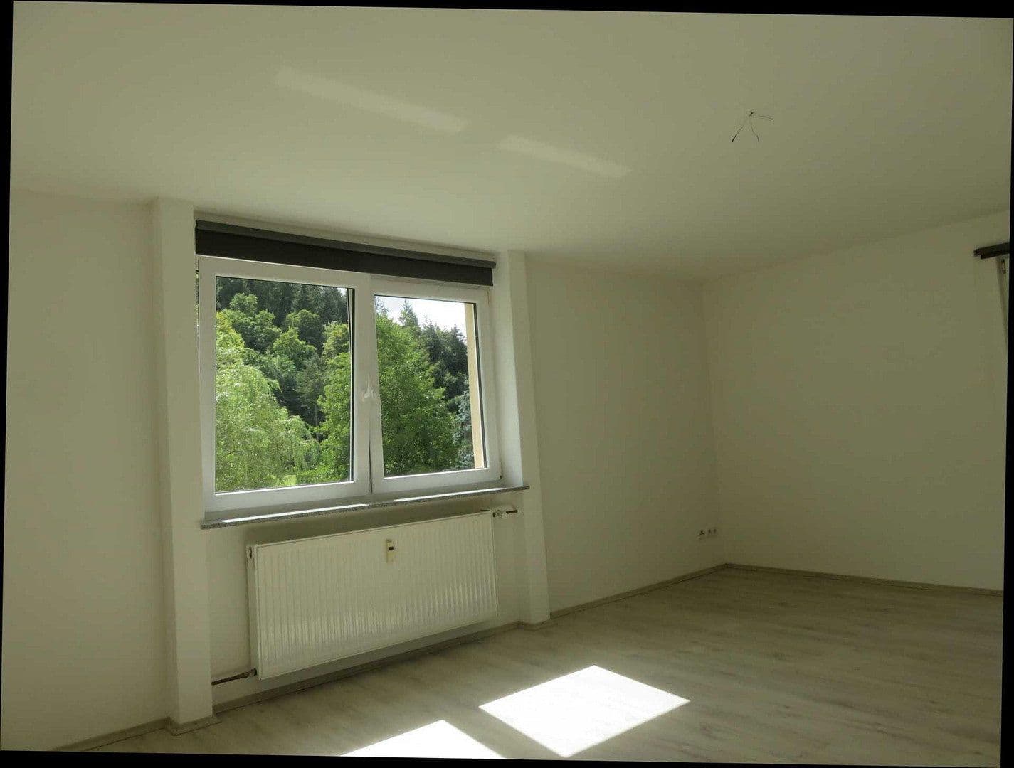 Prenájom bytu 3-izbový 68 m², Höfen an der Enz, Bádensko-Wurttembersko Prenájom bytu 3-izbový 68 m², Höfen an der Enz, Bádensko-Wurttembersko