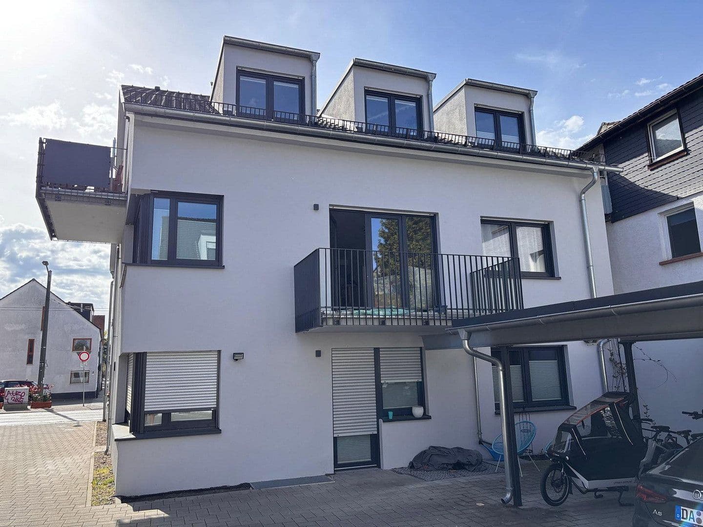 Prenájom bytu 4-izbový 123 m², Darmstadt, Hesensko Prenájom bytu 4-izbový 123 m², Darmstadt, Hesensko