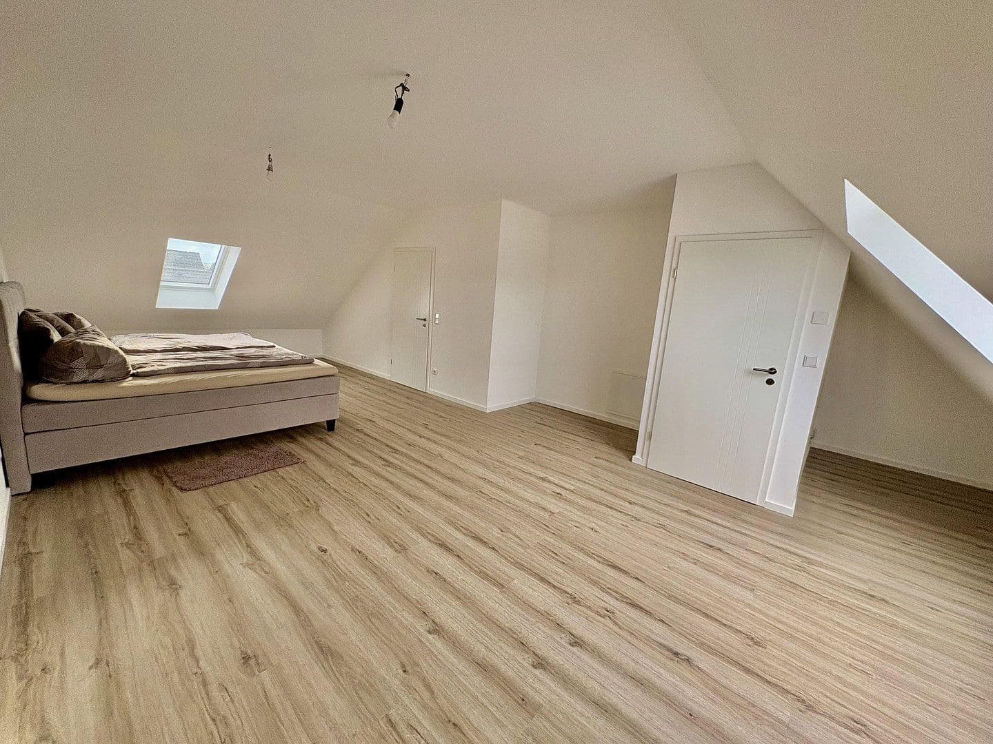 Predaj domu 179 m², pozemek 240 m², Willich, Severné Porýnie - Westfálsko Predaj domu 179 m², pozemek 240 m², Willich, Severné Porýnie - Westfálsko