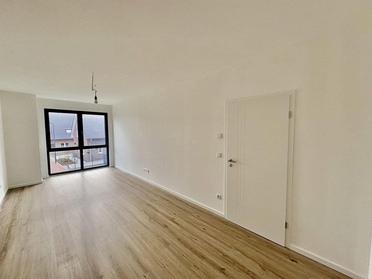 Predaj domu 179 m², pozemek 240 m², Willich, Severné Porýnie - Westfálsko Predaj domu 179 m², pozemek 240 m², Willich, Severné Porýnie - Westfálsko