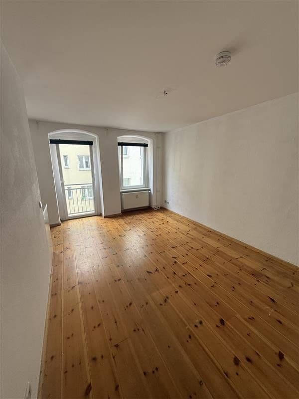 Prenájom bytu 1-izbový 28 m², Leberstr. 76, Berlin, Berlín Prenájom bytu 1-izbový 28 m², Leberstr. 76, Berlin, Berlín