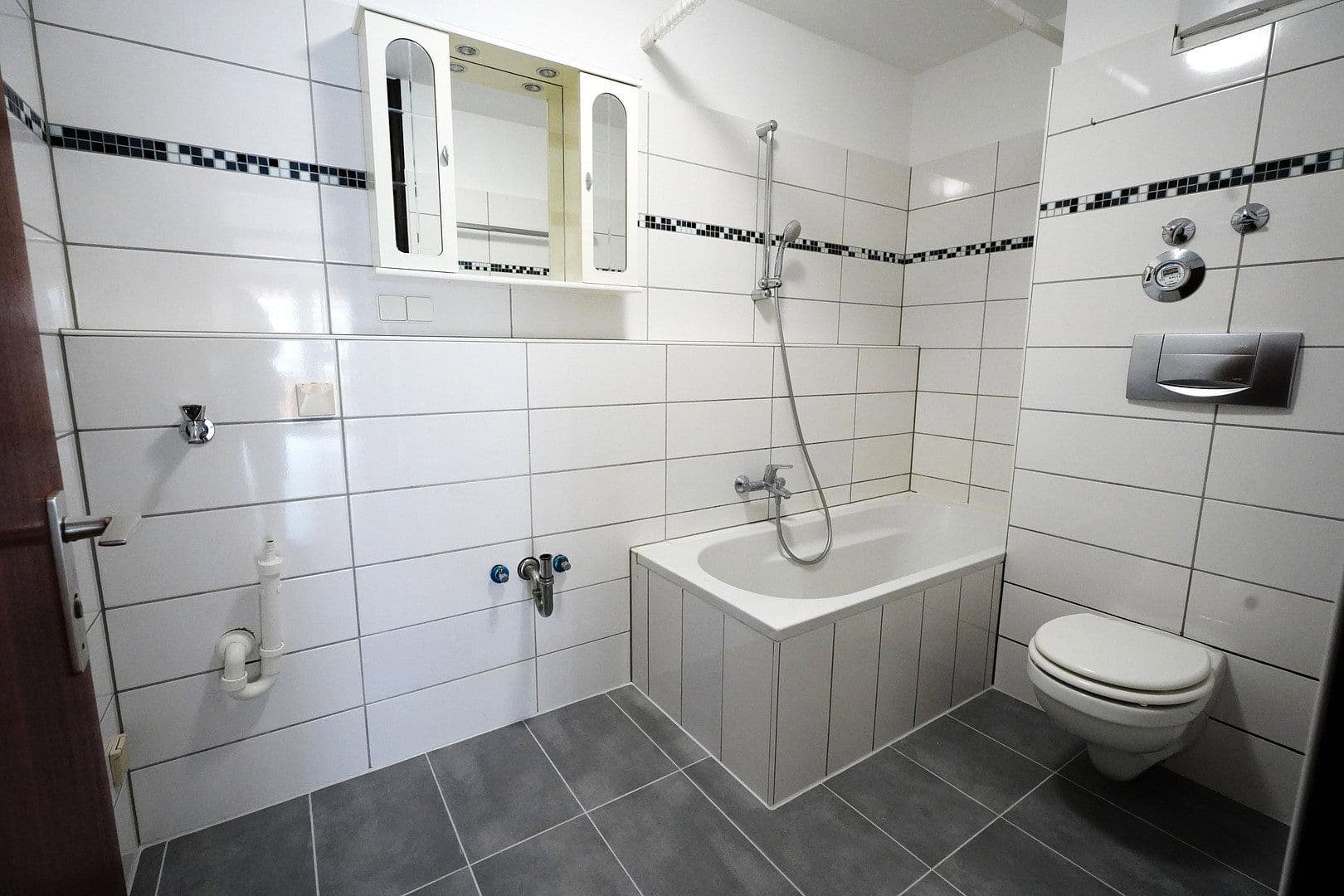 Predaj bytu 3-izbový 97 m², Kastellweg 10, Heidelberg, Bádensko-Wurttembersko Predaj bytu 3-izbový 97 m², Kastellweg 10, Heidelberg, Bádensko-Wurttembersko