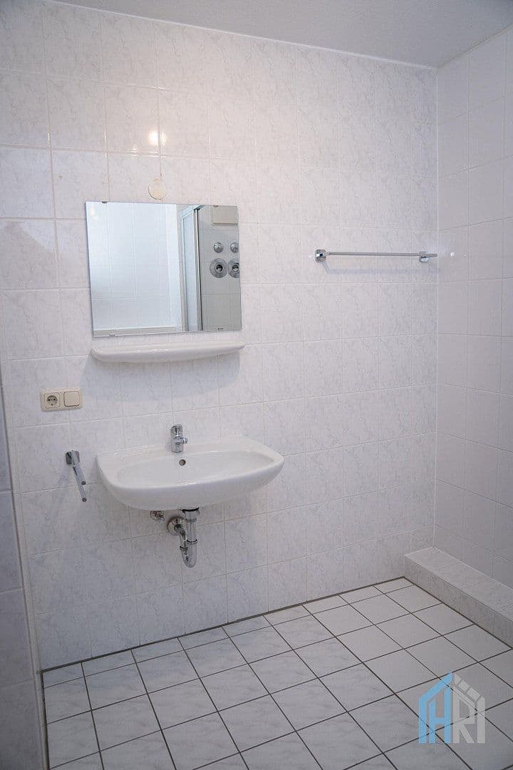 Prenájom bytu 2-izbový 64 m², Bad Kreuznach, Porýnie-Falcko Prenájom bytu 2-izbový 64 m², Bad Kreuznach, Porýnie-Falcko