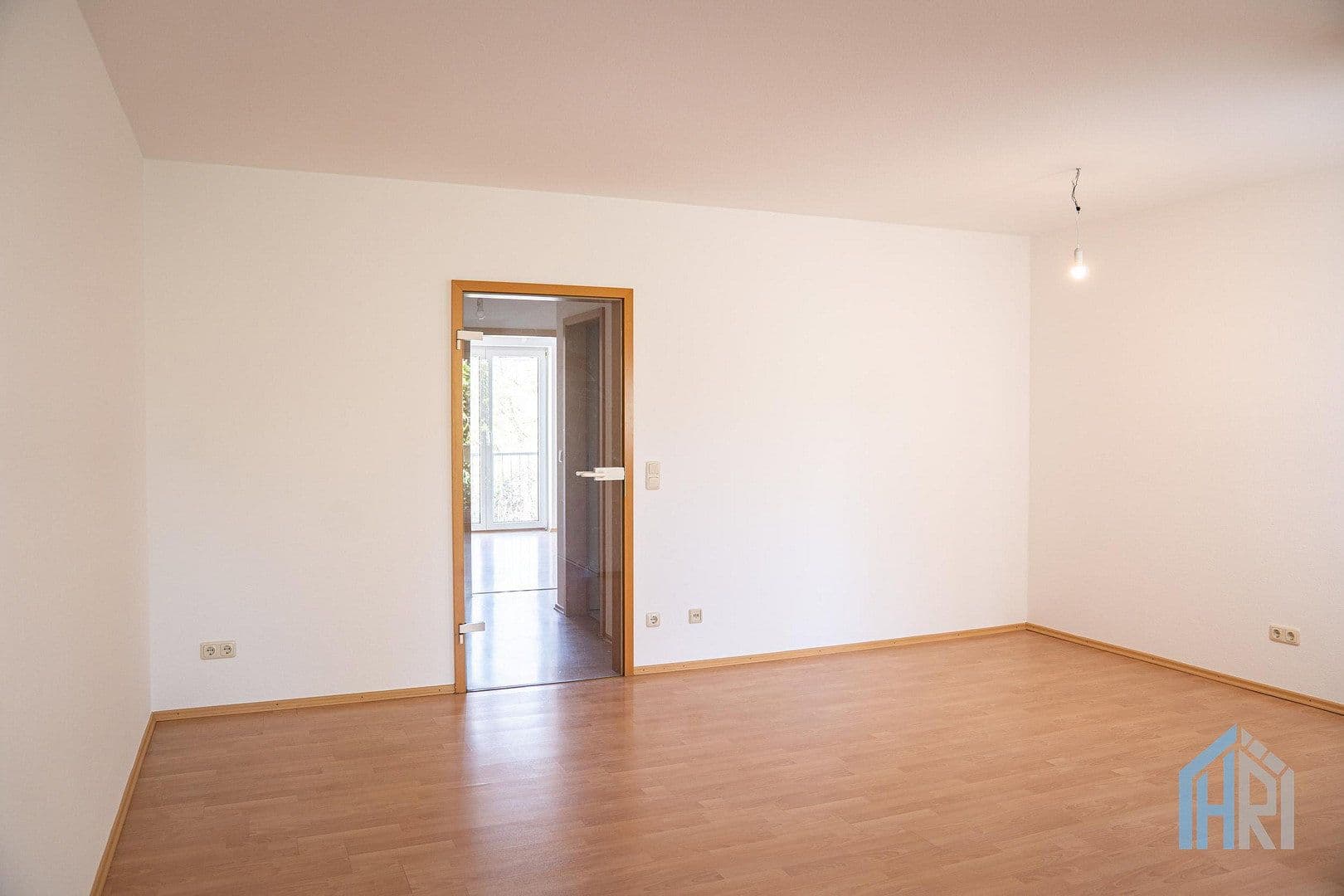 Prenájom bytu 2-izbový 64 m², Bad Kreuznach, Porýnie-Falcko Prenájom bytu 2-izbový 64 m², Bad Kreuznach, Porýnie-Falcko