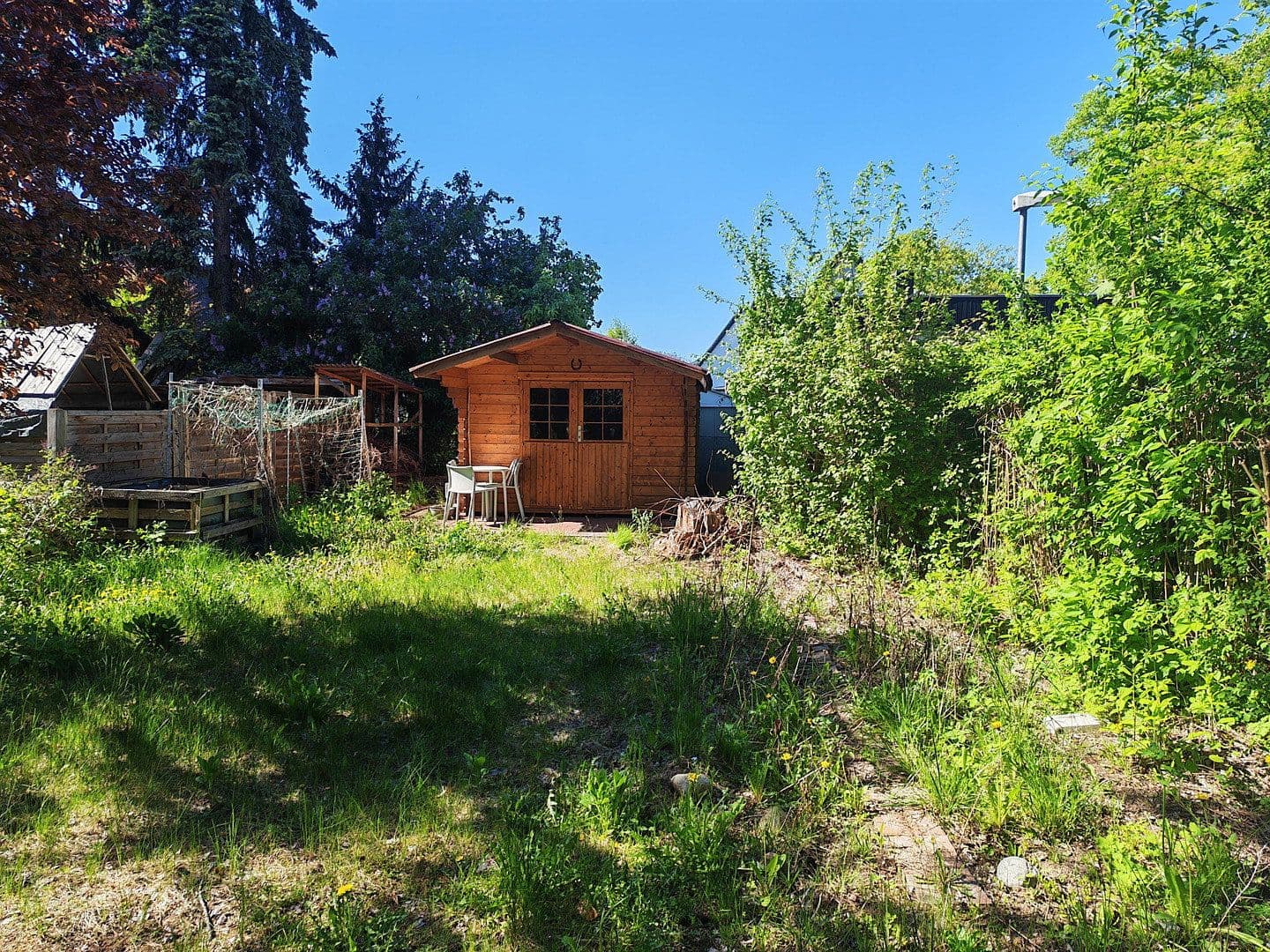 Predaj bytu 4-izbový 84 m², Ernststr.89, Berlin, Berlín Predaj bytu 4-izbový 84 m², Ernststr.89, Berlin, Berlín