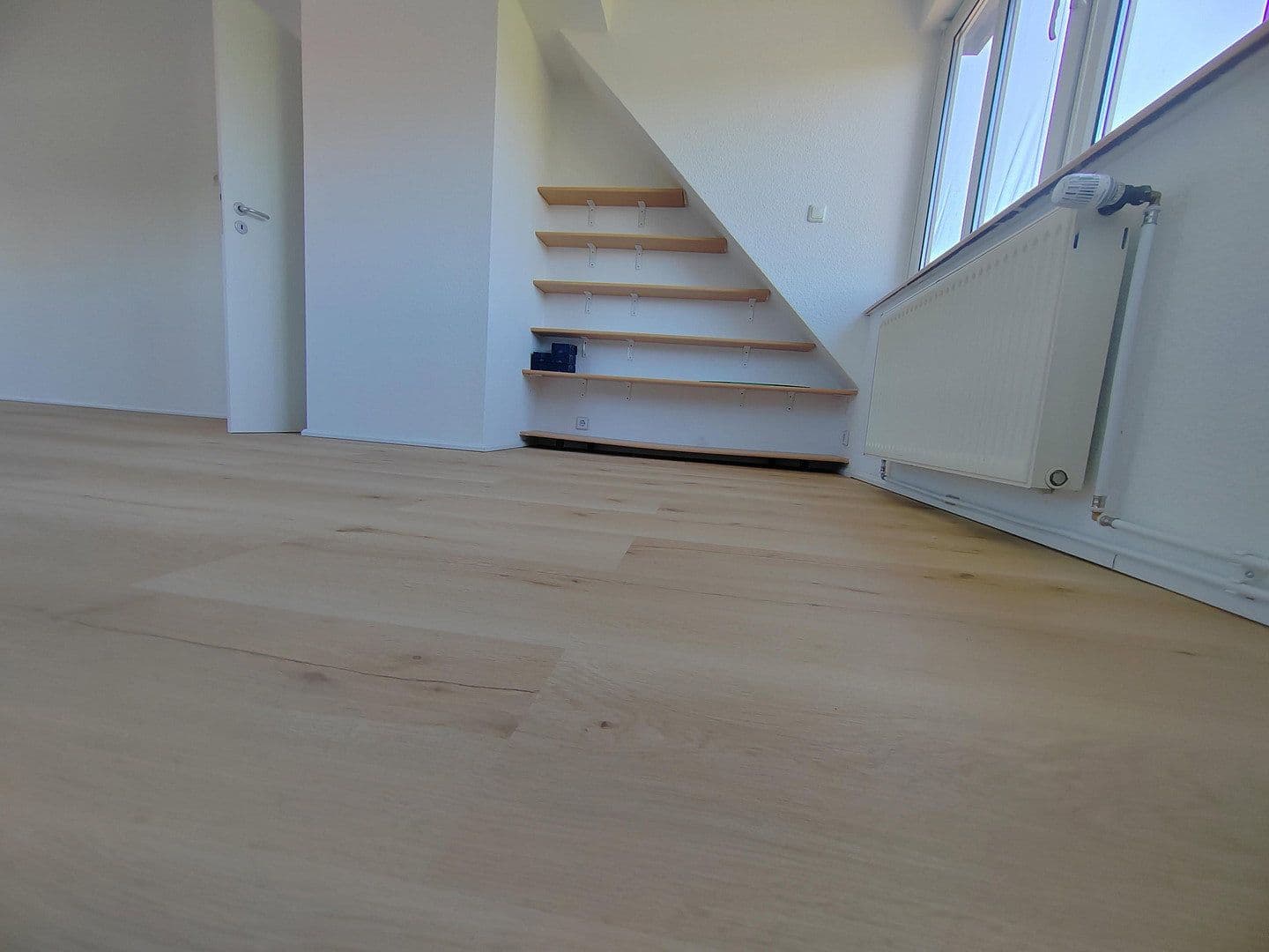 Predaj bytu 4-izbový 84 m², Ernststr.89, Berlin, Berlín Predaj bytu 4-izbový 84 m², Ernststr.89, Berlin, Berlín