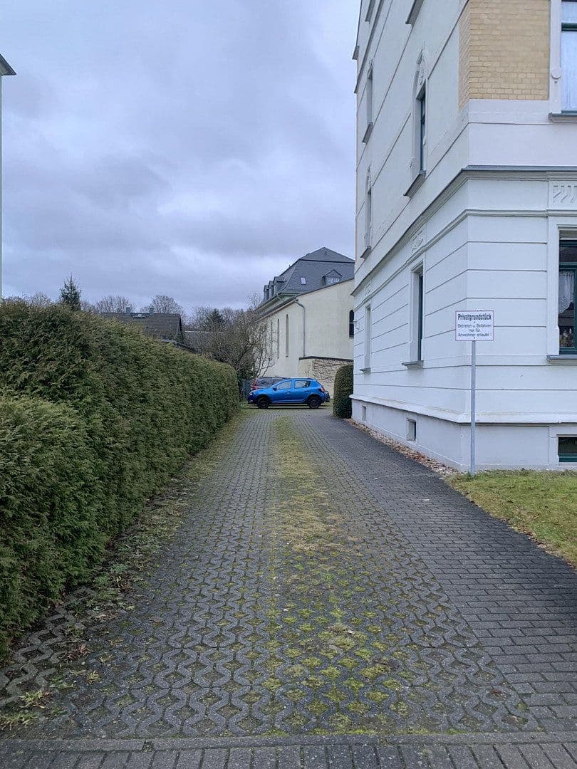 Prenájom bytu 4-izbový 97 m², Marienberger Straße 18, Chemnitz, Sasko Prenájom bytu 4-izbový 97 m², Marienberger Straße 18, Chemnitz, Sasko