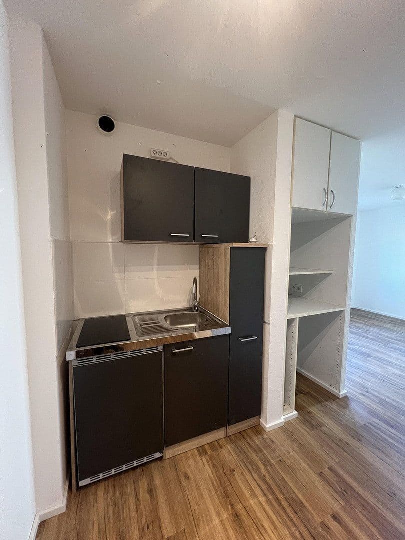 Prenájom bytu 1-izbový 26 m², Silcherstraße 3, Bad Rappenau, Bádensko-Wurttembersko Prenájom bytu 1-izbový 26 m², Silcherstraße 3, Bad Rappenau, Bádensko-Wurttembersko