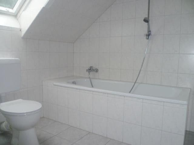 Prenájom bytu 2-izbový 70 m², Am Stockweg 5, Gummersbach, Severné Porýnie - Westfálsko Prenájom bytu 2-izbový 70 m², Am Stockweg 5, Gummersbach, Severné Porýnie - Westfálsko