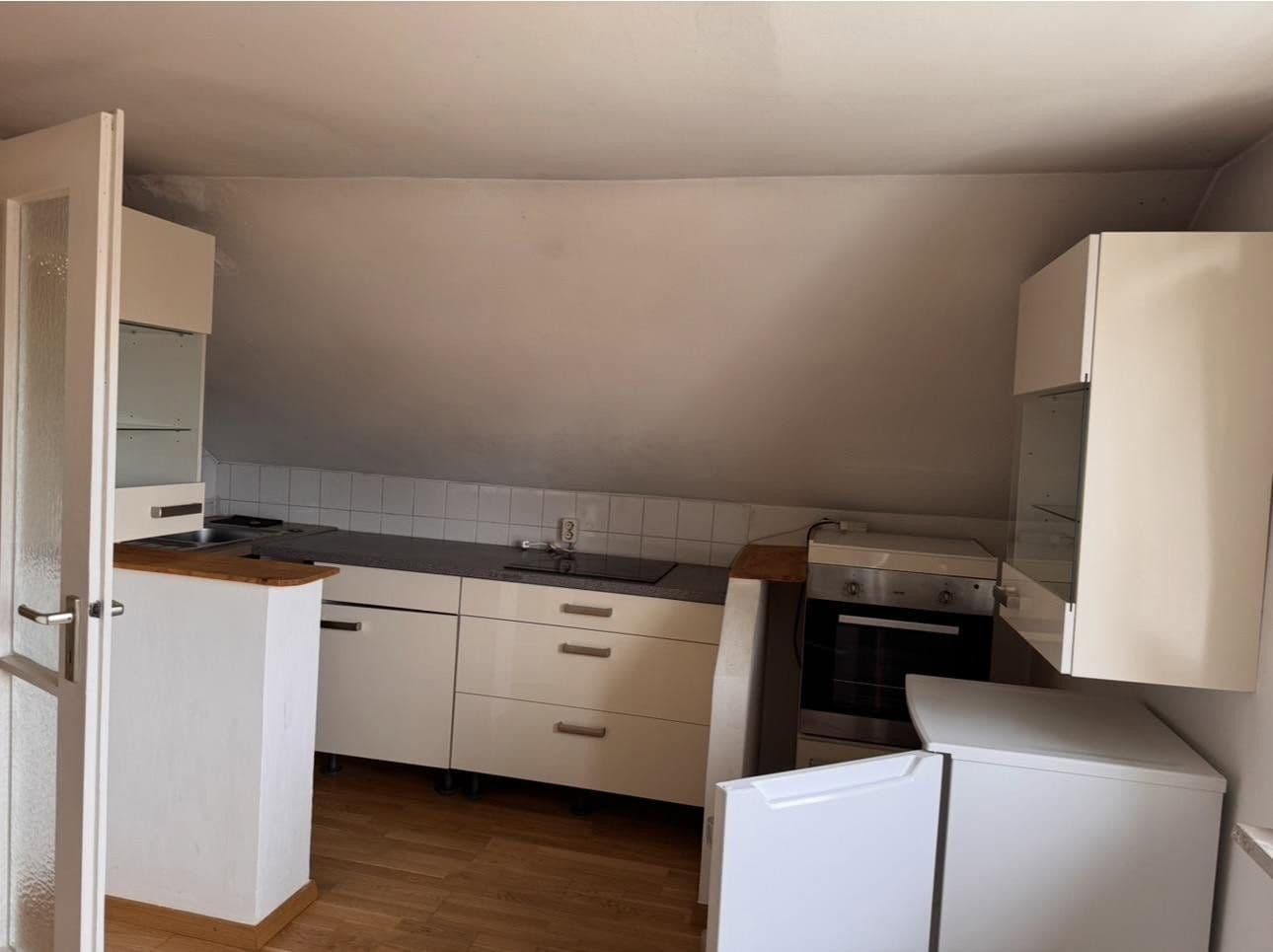 Prenájom bytu 1-izbový 50 m², Langquaid, Bavorsko Prenájom bytu 1-izbový 50 m², Langquaid, Bavorsko