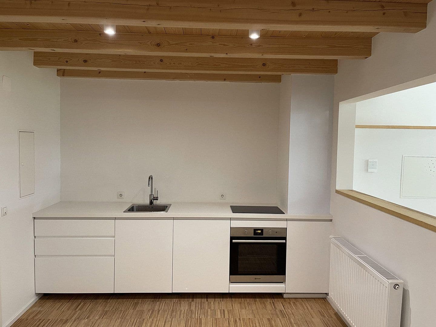 Prenájom kancelárie 70 m², Uffing, Bavorsko Prenájom kancelárie 70 m², Uffing, Bavorsko