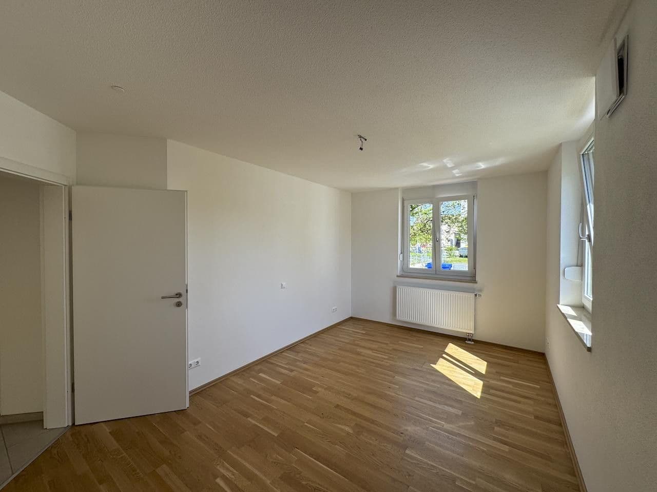 Predaj bytu 3-izbový 93 m², Robert-Schumann-Straße 49, Neuburg an der Donau, Bavorsko Predaj bytu 3-izbový 93 m², Robert-Schumann-Straße 49, Neuburg an der Donau, Bavorsko