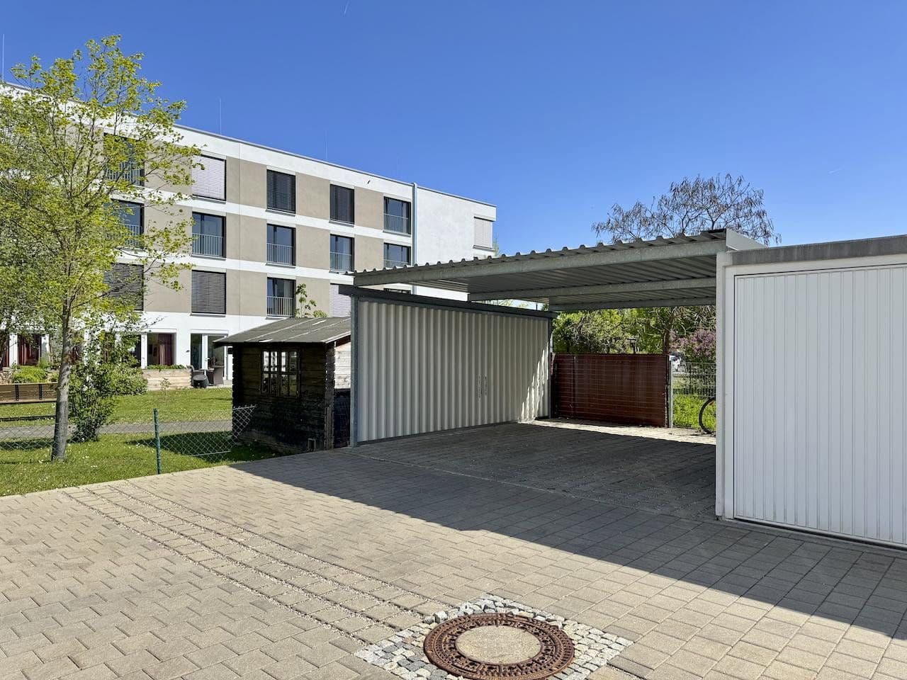 Predaj bytu 3-izbový 93 m², Robert-Schumann-Straße 49, Neuburg an der Donau, Bavorsko Predaj bytu 3-izbový 93 m², Robert-Schumann-Straße 49, Neuburg an der Donau, Bavorsko