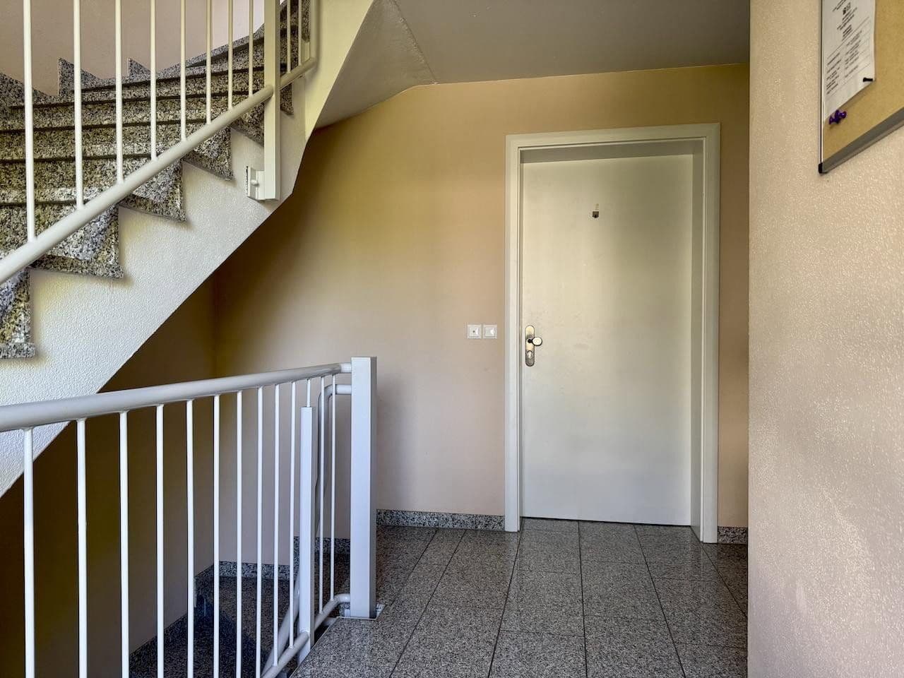 Predaj bytu 3-izbový 93 m², Robert-Schumann-Straße 49, Neuburg an der Donau, Bavorsko Predaj bytu 3-izbový 93 m², Robert-Schumann-Straße 49, Neuburg an der Donau, Bavorsko