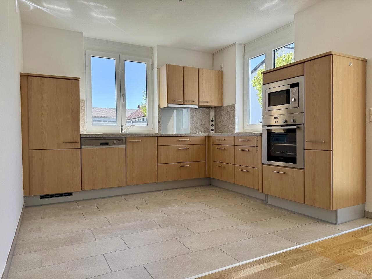 Predaj bytu 3-izbový 93 m², Robert-Schumann-Straße 49, Neuburg an der Donau, Bavorsko Predaj bytu 3-izbový 93 m², Robert-Schumann-Straße 49, Neuburg an der Donau, Bavorsko